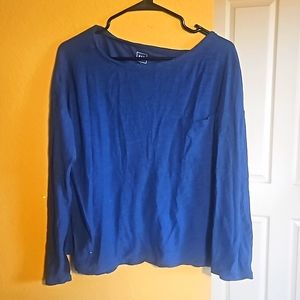 Womens Gap long sleeve shirt